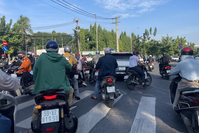 Đường Quang Trung, Gò Vấp: "Điểm đen" liên tục tai nạn chết người- Ảnh 2. Đường Quang Trung, Gò Vấp: "Điểm đen" liên tục tai nạn chết người- Ảnh 2.