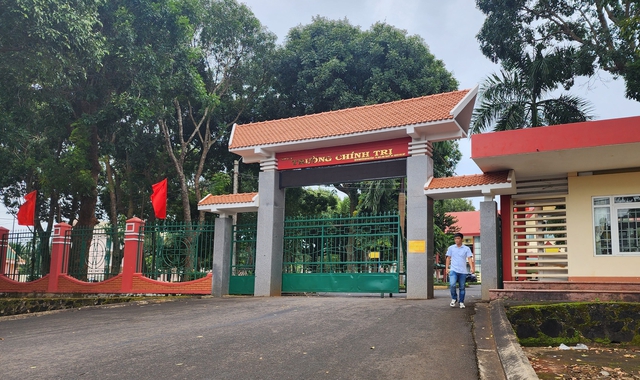 Kỷ luật cảnh cáo Kế toán trưởng Trường Chính trị tỉnh Đắk Lắk- Ảnh 1. Kỷ luật cảnh cáo Kế toán trưởng Trường Chính trị tỉnh Đắk Lắk- Ảnh 1.