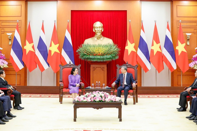 Tổng Bí thư Tô Lâm tiếp Thủ tướng Thái Lan Paetongtarn Shinawatra- Ảnh 8. Tổng Bí thư Tô Lâm tiếp Thủ tướng Thái Lan Paetongtarn Shinawatra- Ảnh 8.