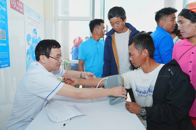 3 giải pháp tài chính để miễn viện phí cho người dân - Ảnh 2.