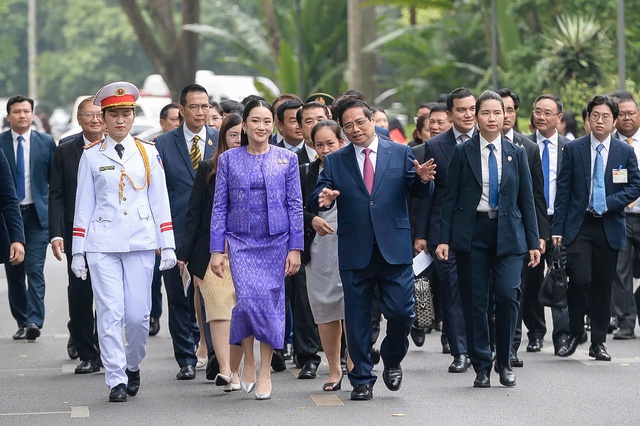 Thủ tướng Phạm Minh Chính chủ trì lễ đón Thủ tướng Thái Lan- Ảnh 8. Thủ tướng Phạm Minh Chính chủ trì lễ đón Thủ tướng Thái Lan- Ảnh 8.