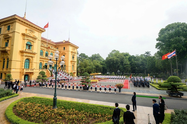 Thủ tướng Phạm Minh Chính chủ trì lễ đón Thủ tướng Thái Lan- Ảnh 3. Thủ tướng Phạm Minh Chính chủ trì lễ đón Thủ tướng Thái Lan- Ảnh 3.