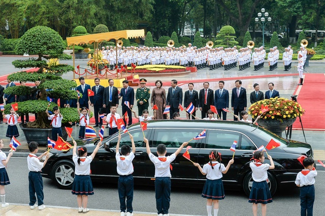 Thủ tướng Phạm Minh Chính chủ trì lễ đón Thủ tướng Thái Lan- Ảnh 4. Thủ tướng Phạm Minh Chính chủ trì lễ đón Thủ tướng Thái Lan- Ảnh 4.
