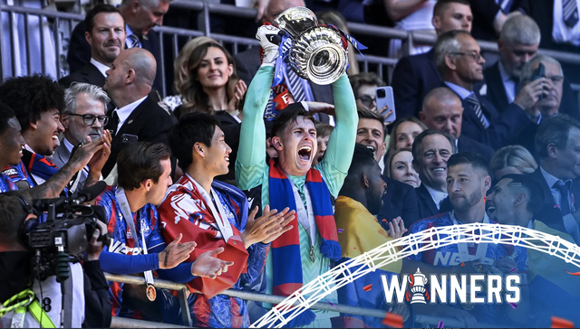 Sao tuyển Anh lập công, Crystal Palace giành FA Cup sau 119 năm- Ảnh 10. Sao tuyển Anh lập công, Crystal Palace giành FA Cup sau 119 năm- Ảnh 10.