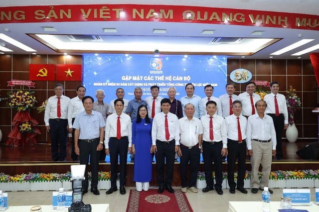 Dòng điện không ngừng vươn xa để 50 năm thắp sáng phương Nam- Ảnh 5. Dòng điện không ngừng vươn xa để 50 năm thắp sáng phương Nam- Ảnh 5.