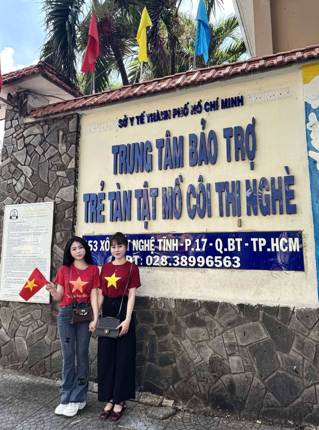 Huyền Chi: Gắn kết cộng đồng, lan tỏa yêu thương- Ảnh 1. Huyền Chi: Gắn kết cộng đồng, lan tỏa yêu thương- Ảnh 1.