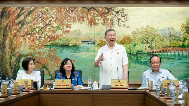 Tổng Bí thư Tô Lâm chỉ rõ những bất cập
của Luật Đấu thầu làm chậm sự phát triển- Ảnh 2. Tổng Bí thư Tô Lâm chỉ rõ những bất cập
của Luật Đấu thầu làm chậm sự phát triển- Ảnh 2.