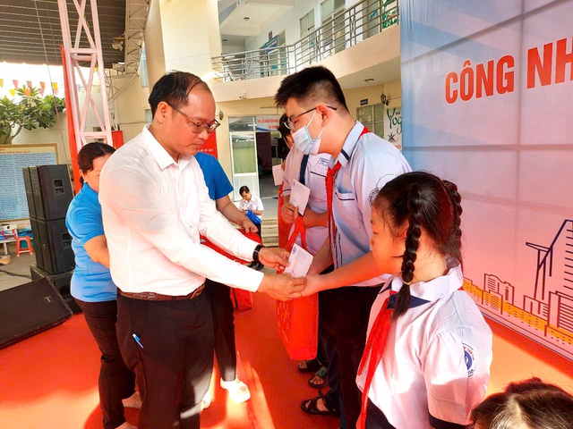 Sôi nổi ngày hội dành riêng cho CNVC-LĐ- Ảnh 2. Sôi nổi ngày hội dành riêng cho CNVC-LĐ- Ảnh 2.