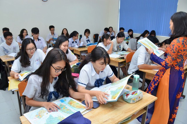 Quốc hội xem xét, thảo luận nhiều chính sách quan trọng- Ảnh 1. Quốc hội xem xét, thảo luận nhiều chính sách quan trọng- Ảnh 1.