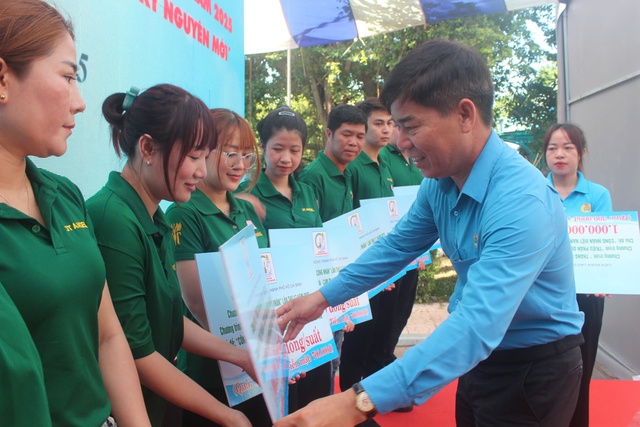 Nâng cao tính chủ động của Công đoàn - Ảnh 1.