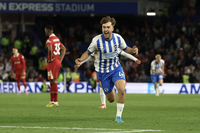 Tân vương Liverpool tiếp tục gục ngã, Brighton mơ vé châu Âu- Ảnh 6. Tân vương Liverpool tiếp tục gục ngã, Brighton mơ vé châu Âu- Ảnh 6.