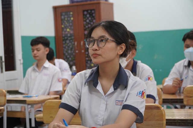 Ngày cuối thay đổi nguyện vọng thi lớp 10: Rất ít thí sinh điều chỉnh- Ảnh 1. Ngày cuối thay đổi nguyện vọng thi lớp 10: Rất ít thí sinh điều chỉnh- Ảnh 1.