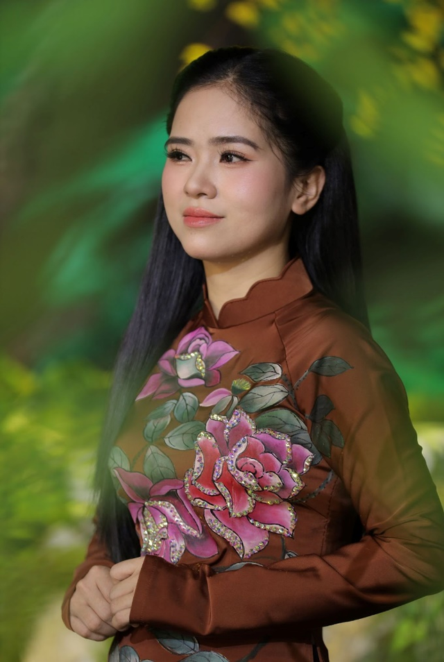 Thảo Nguyễn Bolero và mối duyên với nhạc Huế - Ảnh 1.