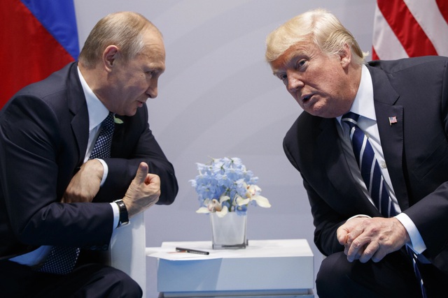 Tổng thống Donald Trump và Tổng thống Vladimir Putin sẽ điện đàm hôm nay - Ảnh 1.