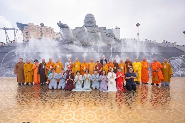 Tour du lịch nào có chiêm bái Xá lợi Đức Phật ở TP HCM, Tây Ninh?- Ảnh 3. Tour tỷ lệ kèo góc nhà cái lịch nào có chiêm bái Xá lợi Đức Phật ở TP HCM, Tây Ninh?- Ảnh 3.