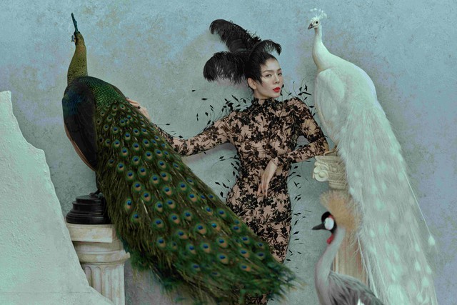 Bộ ảnh nhiều ẩn ý của Lệ Quyên- Ảnh 1. Bộ ảnh nhiều ẩn ý của Lệ Quyên- Ảnh 1.