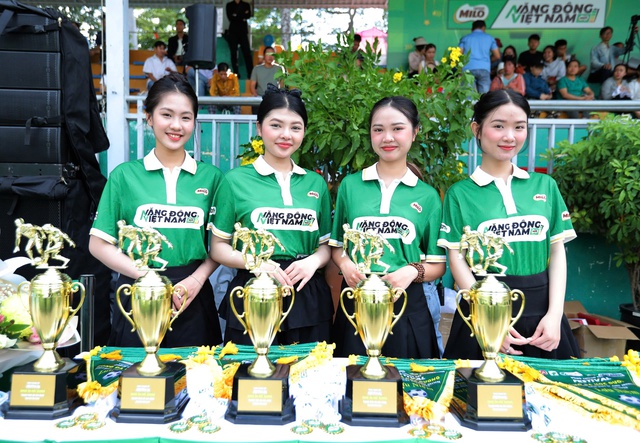 Festival Bóng đá Học đường TP HCM: Ngày hội thể thao lớn nhất cho học sinh tiểu học- Ảnh 3. Festival Bóng đá Học đường TP HCM: Ngày hội thể thao lớn nhất cho học sinh tiểu học- Ảnh 3.