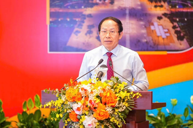"Xây dựng mô hình Chủ nghĩa xã hội gắn với con người Xã hội chủ nghĩa tại TP Hải Phòng- Ảnh 3. "Xây dựng mô hình Chủ nghĩa xã hội gắn với con người Xã hội chủ nghĩa tại TP Hải Phòng- Ảnh 3.