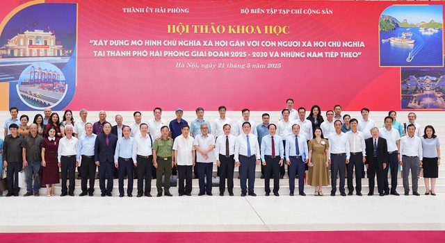 "Xây dựng mô hình Chủ nghĩa xã hội gắn với con người Xã hội chủ nghĩa tại TP Hải Phòng- Ảnh 4. "Xây dựng mô hình Chủ nghĩa xã hội gắn với con người Xã hội chủ nghĩa tại TP Hải Phòng- Ảnh 4.