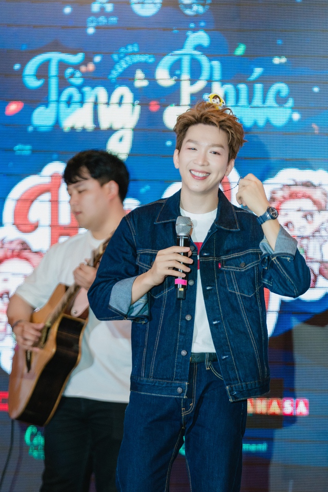 Thấy gì từ "fan meeting" của Tăng Phúc- Ảnh 4.