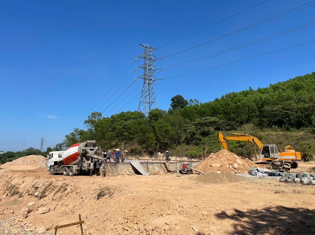 Vụ UBND TP Huế bị kiện vì thu hồi đất: Thông tin bất ngờ - Ảnh 1. Vụ UBND TP Huế bị kiện vì thu hồi đất: Thông tin bất ngờ - Ảnh 1.