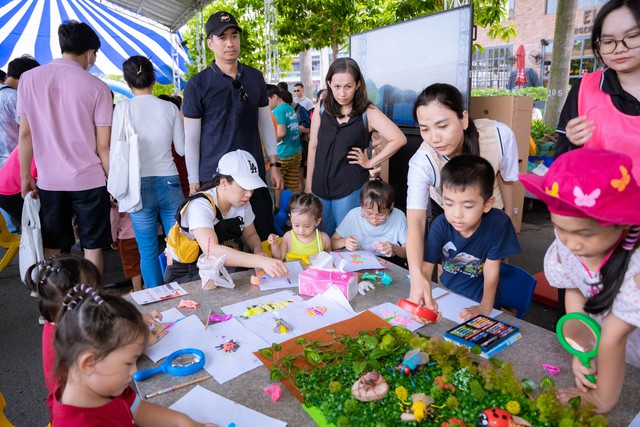 Ngày hội Phú Mỹ Hưng hướng về trẻ em lần thứ 14 - 2025: “Lễ hội mùa hè - Chơi để học”- Ảnh 3. Ngày hội Phú Mỹ Hưng hướng về trẻ em lần thứ 14 - 2025: “Lễ hội mùa hè - Chơi để học”- Ảnh 3.