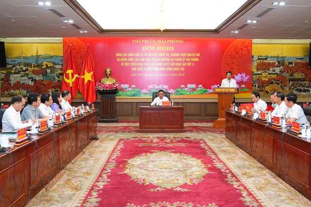 Không để xảy ra tình trạng "quê anh, quê tôi" và "quyền anh, quyền tôi" trong phương án nhân sự- Ảnh 1. Không để xảy ra tình trạng "quê anh, quê tôi" và "quyền anh, quyền tôi" trong phương án nhân sự- Ảnh 1.