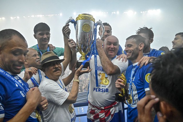 Persib Bandung Vô Địch Liga 1 cũng đã có những ý kiến về sự việc vừa qua