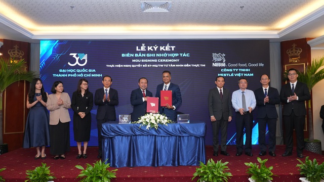 Nestlé Việt Nam ký kết hợp tác với ĐH Quốc gia TP HCM thực thi mô hình "3 nhà"- Ảnh 1. Nestlé Việt Nam ký kết hợp tác với ĐH Quốc gia TP HCM thực thi mô hình "3 nhà"- Ảnh 1.
