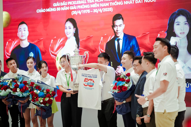 URA tài trợ chính thức Giải Pickleball YBA HCM 2025 Trung Hậu Cup- Ảnh 1. URA tài trợ chính thức Giải Pickleball YBA HCM 2025 Trung Hậu Cup- Ảnh 1.