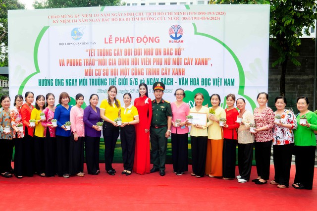 Hoa hậu Nguyễn Thanh Hà tham gia lễ phát động Tết trồng cây đời đời nhớ ơn Bác Hồ - Ảnh 3.