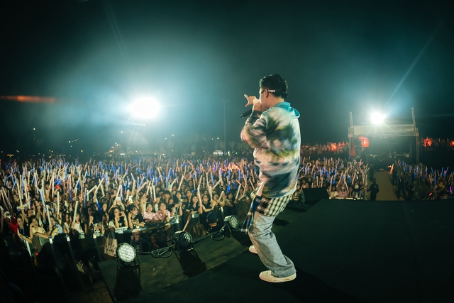 "Legend Fest 2025: Cầu Nối Văn Hóa, Nghệ Thuật Và Lòng Tự Hào Dân Tộc Tại Đồng Hới"- Ảnh 1. "Legend Fest 2025: Cầu Nối Văn Hóa, Nghệ Thuật Và Lòng Tự Hào Dân Tộc Tại Đồng Hới"- Ảnh 1.