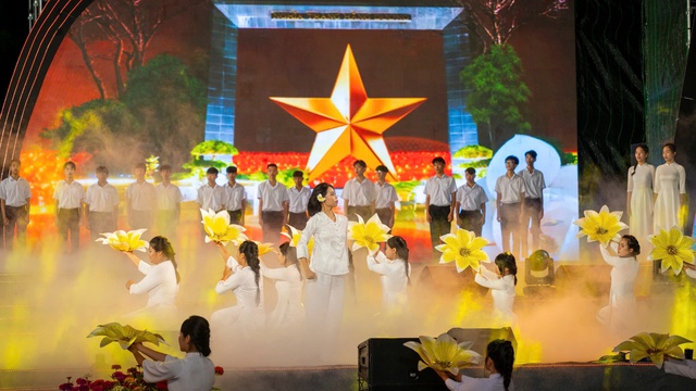 "Côn Đảo - Hùng ca ý chí Việt Nam"- Ảnh 5. "Côn Đảo - Hùng ca ý chí Việt Nam"- Ảnh 5.