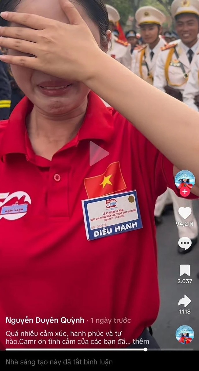 Bản hit quốc dân "Viết tiếp câu chuyện hòa bình": thành công và tranh cãi- Ảnh 4. Bản hit quốc dân "Viết tiếp câu chuyện hòa bình": thành công và tranh cãi- Ảnh 4.