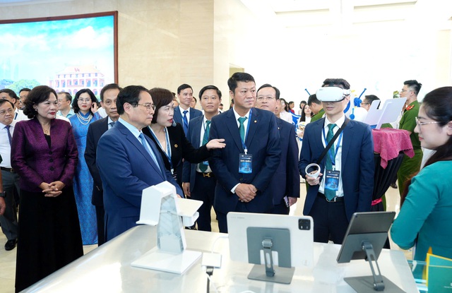 BIDV khẳng định vai trò tiên phong trong phát triển ngân hàng số- Ảnh 2. BIDV khẳng định vai trò tiên phong trong phát triển ngân hàng số- Ảnh 2.