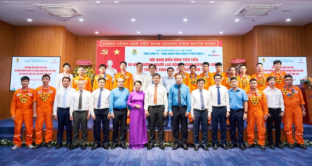 Tháng Công nhân 2025: EPS tri ân và hành động vì người lao động- Ảnh 2. Tháng Công nhân 2025: EPS tri ân và hành động vì người lao động- Ảnh 2.