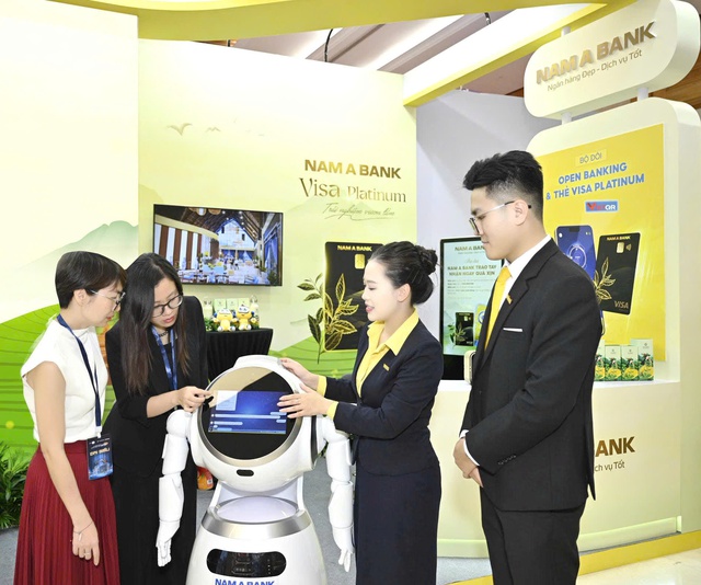 Tỷ lệ giao dịch online của Nam A Bank đạt trên 97%: minh chứng cho thành công chuyển đổi số- Ảnh 2. Tỷ lệ giao dịch online của Nam A Bank đạt trên 97%: minh chứng cho thành công chuyển đổi số- Ảnh 2.