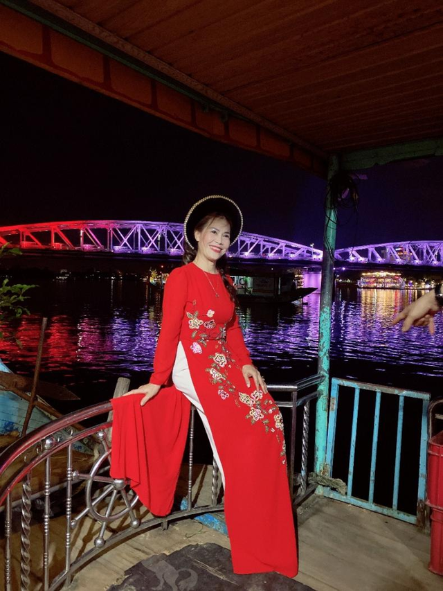 Lữ Diệu Phương: “Dòng sông Hương nuôi tôi lớn khôn”- Ảnh 2.