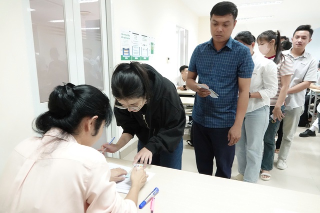 Hơn 22.000 lao động Việt Nam “tranh” 3.300 suất đi Hàn Quốc làm việc- Ảnh 1. Hơn 22.000 lao động Việt Nam “tranh” 3.300 suất đi Hàn Quốc làm việc- Ảnh 1.