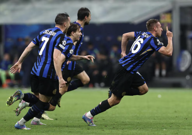 Barcelona thua trận cầu 7 bàn, Inter Milan vào chung kết Champions League- Ảnh 12. Barcelona thua trận cầu 7 bàn, Inter Milan vào chung kết Champions League- Ảnh 12.