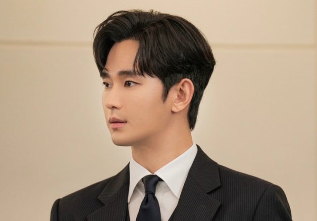 Gia đình Kim Sae-ron kiện Kim Soo-hyun, cáo buộc quan hệ từ 14 tuổi - Ảnh 2.