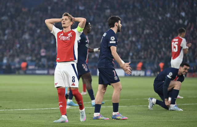 Arsenal thua bạc nhược, PSG vỡ òa vé chung kết Champions League- Ảnh 2. Arsenal thua bạc nhược, PSG vỡ òa vé chung kết Champions League- Ảnh 2.