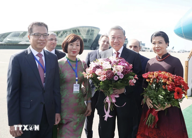 Tổng Bí thư Tô Lâm và Phu nhân bắt đầu thăm cấp Nhà nước Cộng hòa Azerbaijan - Ảnh 2.