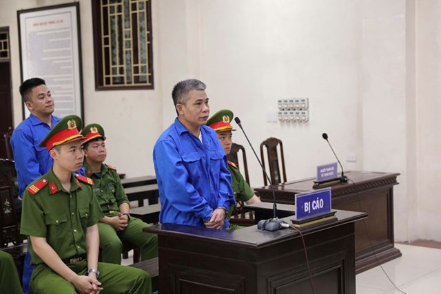 Hai đối tượng buôn ma tuý lĩnh 1 án tử hình, 1 án chung thân- Ảnh 1. Hai đối tượng buôn ma tuý lĩnh 1 án tử hình, 1 án chung thân- Ảnh 1.