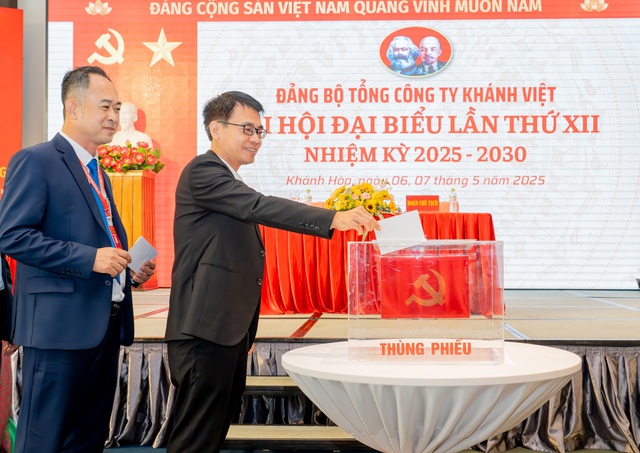 Đảng bộ Tổng công ty Khánh Việt đoàn kết, vững vàng vượt qua thử thách- Ảnh 3. Đảng bộ Tổng công ty Khánh Việt đoàn kết, vững vàng vượt qua thử thách- Ảnh 3.