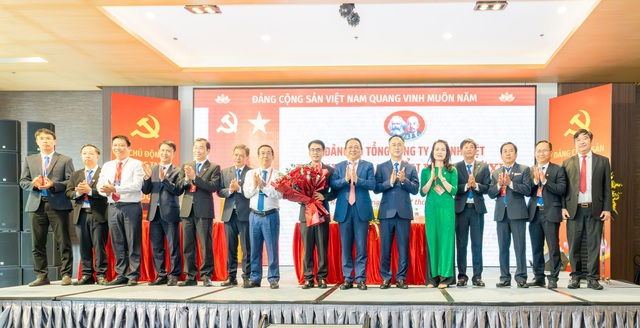 Đảng bộ Tổng công ty Khánh Việt đoàn kết, vững vàng vượt qua thử thách- Ảnh 5. Đảng bộ Tổng công ty Khánh Việt đoàn kết, vững vàng vượt qua thử thách- Ảnh 5.