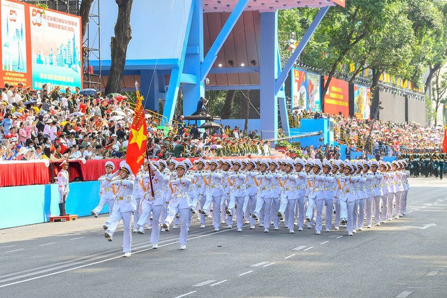 KỶ NIỆM 70 NĂM NGÀY THÀNH LẬP HẢI QUÂN NHÂN DÂN VIỆT NAM (7.5.1955 - 7.5.2025): Lời thề giữa trùng khơi - Ảnh 1.