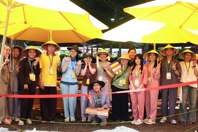 Người dân - Ảnh 10.
