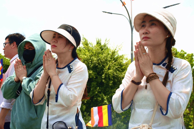 Người dân - Ảnh 9.