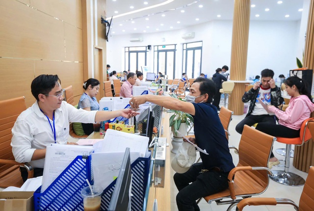 TP HCM ưu tiên bố trí Bí thư Đảng ủy cấp xã mới ra sao? - Ảnh 1.